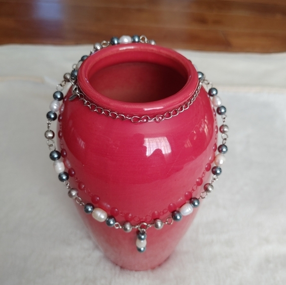 Yves Rocher Signed LBVYR Pearl Necklace - Picture 3 of 6